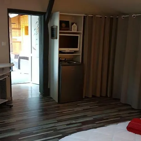 Frühstückspension Le Petit Paradis 3*
