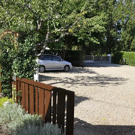 Le Petit Paradis
